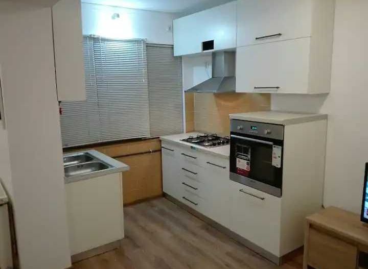 Apartament cu 2 camere- ultracentral - Poză 2