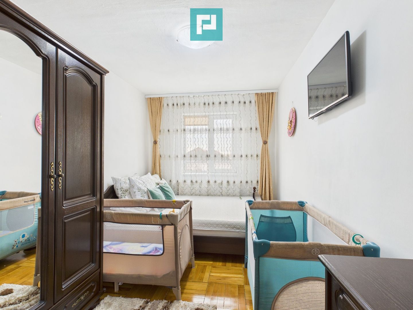 Apartament cu 3 camere complet mobilat și utilat - Poză 13