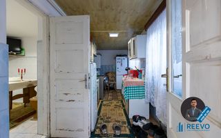 Casă + Spațiu Comercial de vânzare, Șerbanești, Bacău - Poză 14