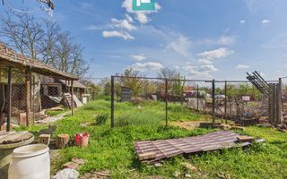 Casă cu 3 camere și 1047 mp în Peregu Mic - Poză 9