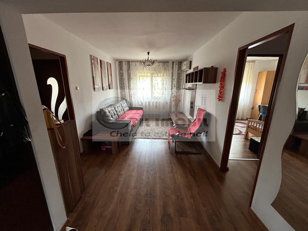 Apartament 4 camere decomandat 2 bai 79mp Nicolina-Frumoasa - Poză 6