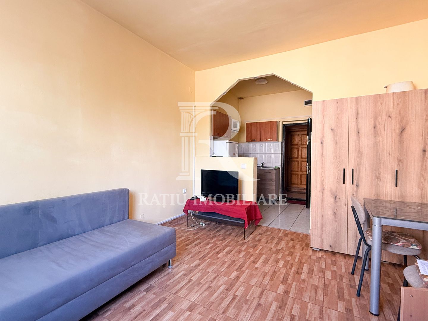 Garsonieră de închiriat | Oradea | 22 mp - Poză 1