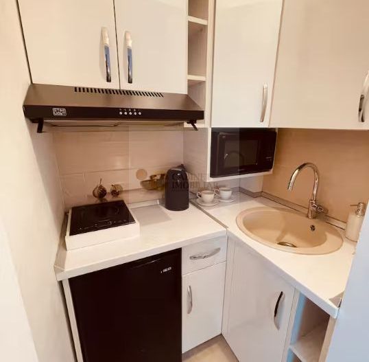 Garoniera | Spitalul Coltea- Universitate  | Pretabil Airbnb - Poză 6