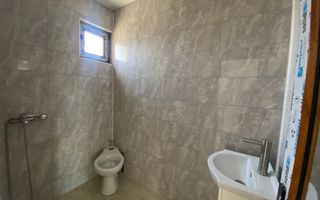 VALU LUI TRAIAN(COD 07) -Casa P+M 5 camere cu teren de 300 mp - Poză 14