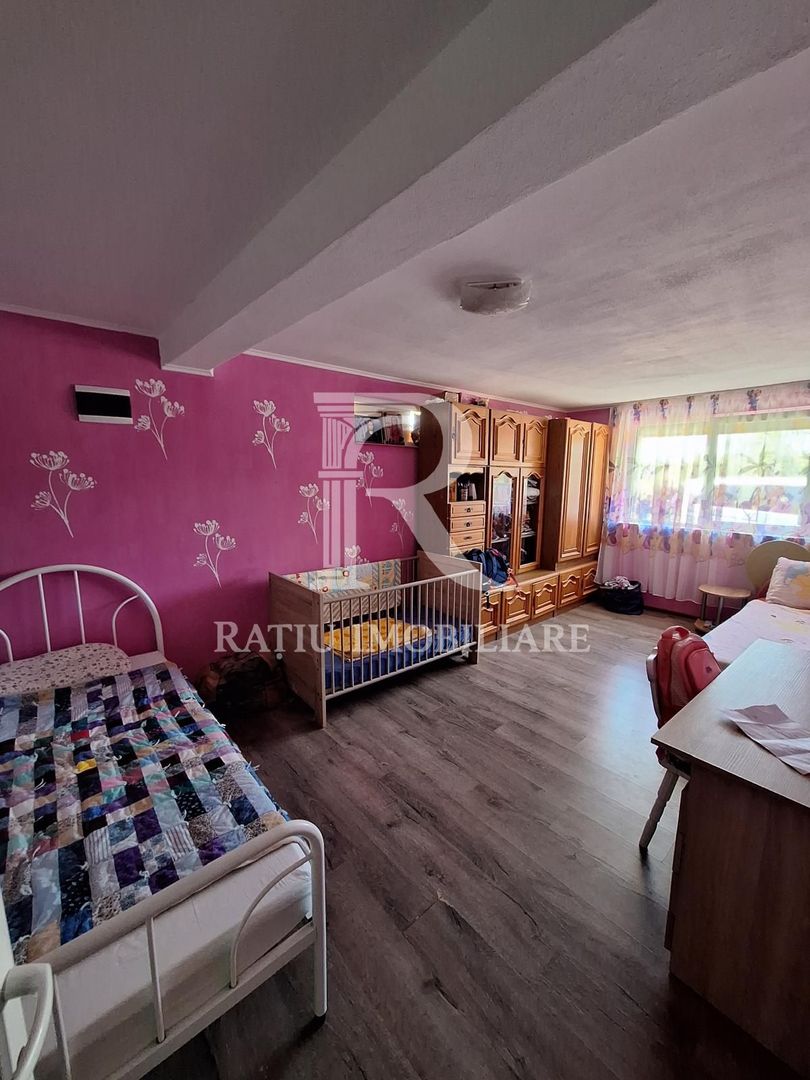 De vanzare | Casa cu etaj la cheie | Sarsig | Bihor - Poză 10