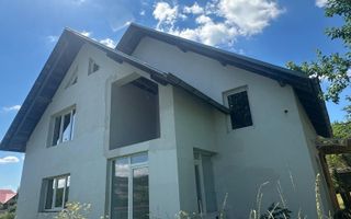 Casă P+M cu 2.400 mp teren intravilan, două deschideri la stradă – Tătăruși, Iași - Poză 1