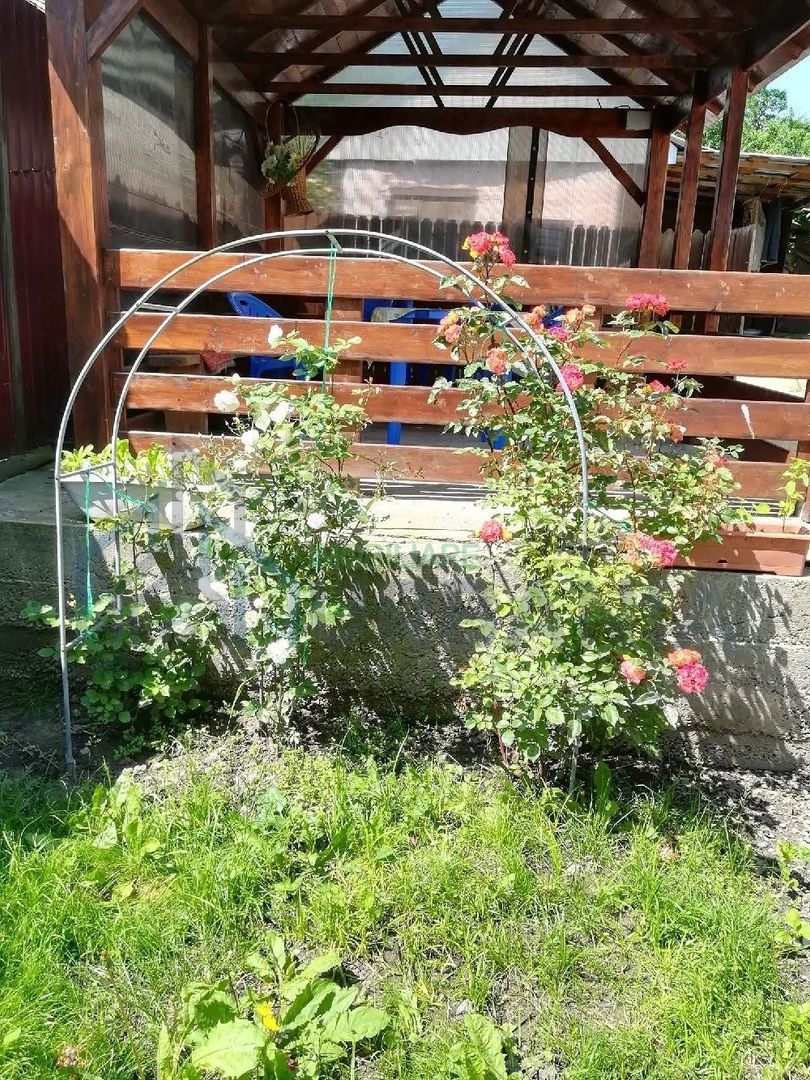 Casă cu teren în Deleni, Iași - Stradă principală - Poză 6