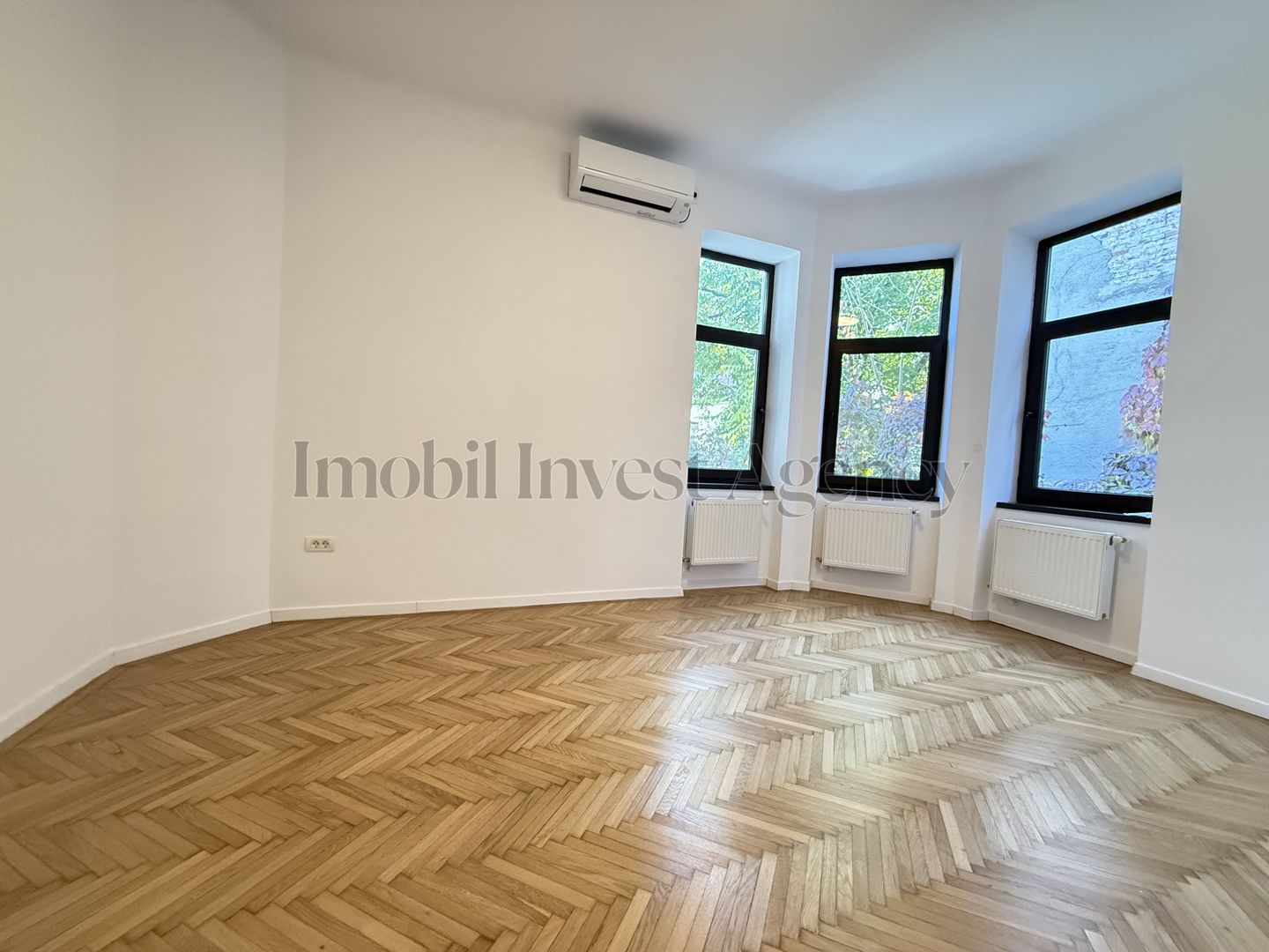 Vilă interbelică restaurată – Dorobanți Capitale 363 mp utili - Poză 4