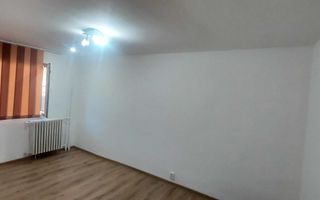 Garsoniera zona Badea Cartan - Poză 1