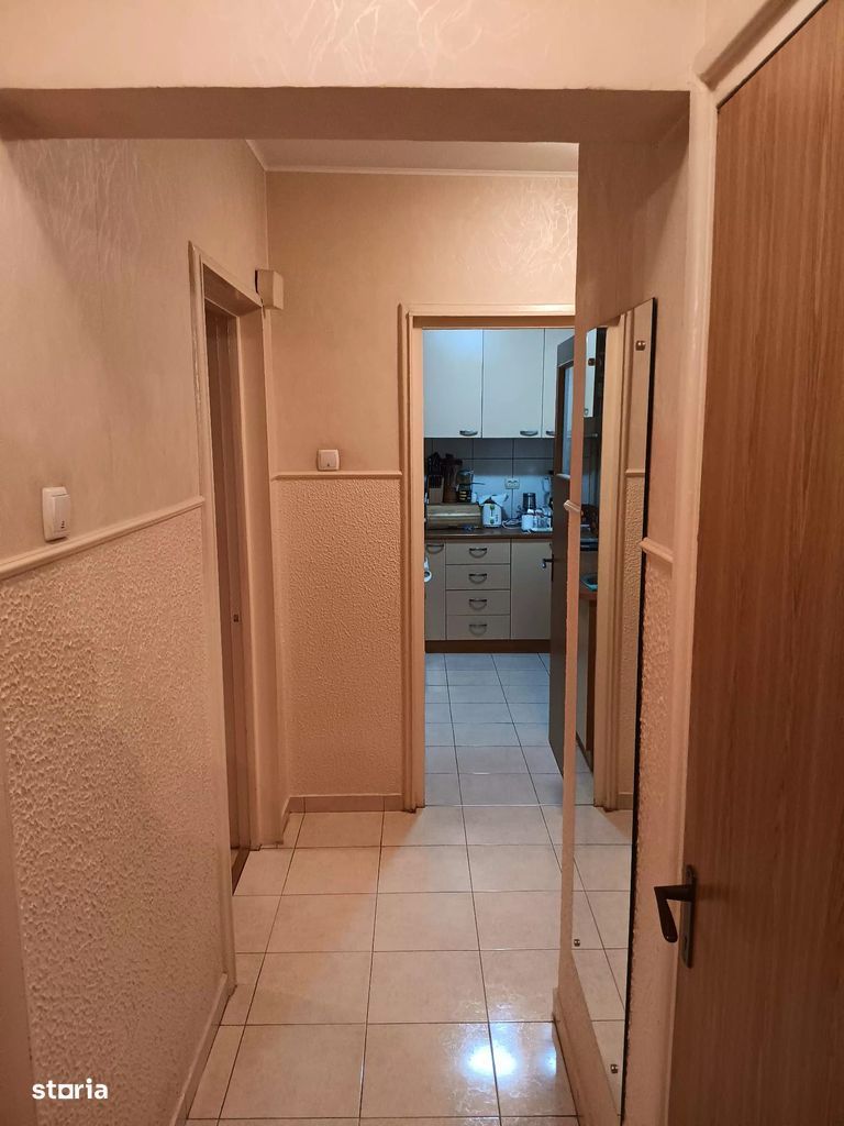 Vanzare apartament luminos de 2 camere in Titan,  1 min.  de metrou - Poză 3