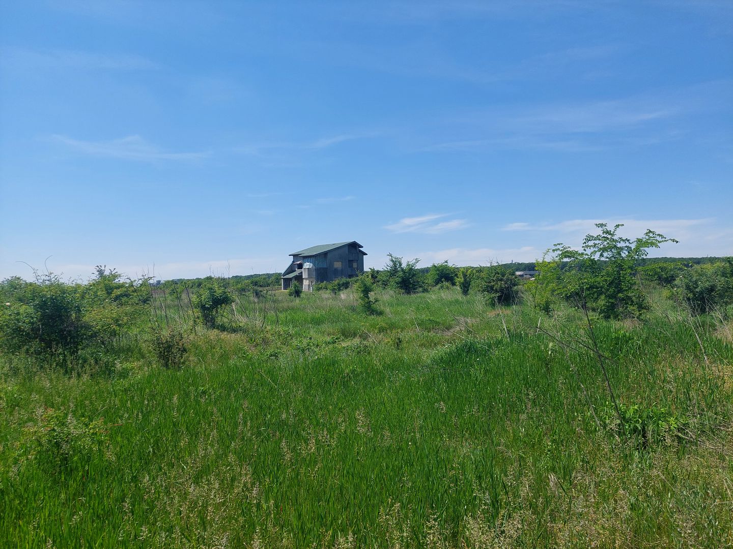 Teren intravilan, un colț de liniște, aflat în Petrești, Corbeanca - Poză 1