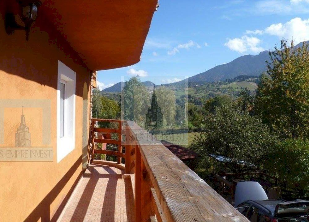 Pensiune 17 camere - zona Bran - Poză 11