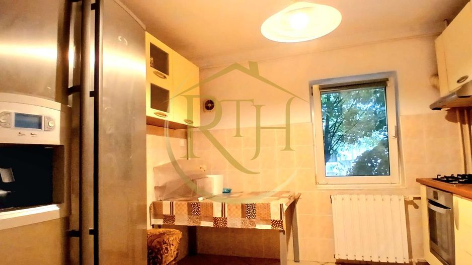 Oferim spre vânzare un apartament cu 4 camere în zona Aradului - Timișoara - Poză 5