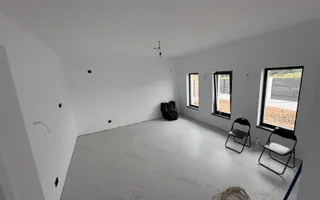 Casa la sol, 85mp, Miroslava-Voinesti, 155000euro - Poză 11