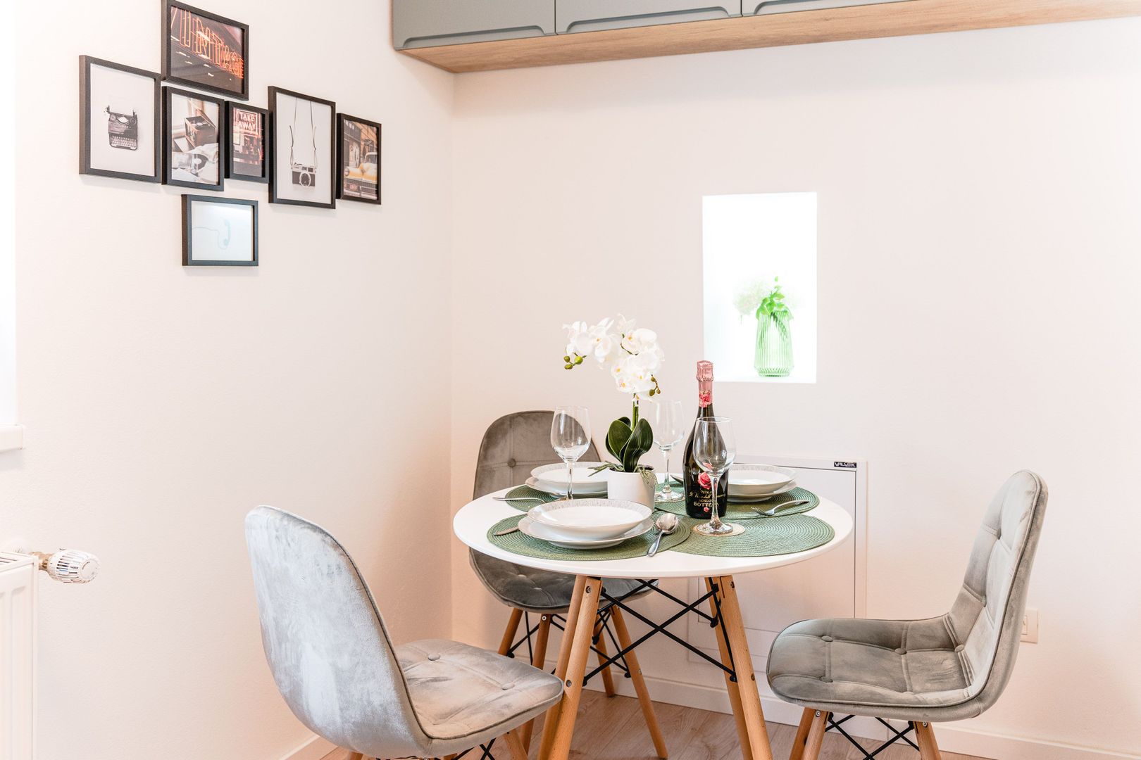 Apartament cu o camera în Piata Unirii cu boxa in CF - Poză 12