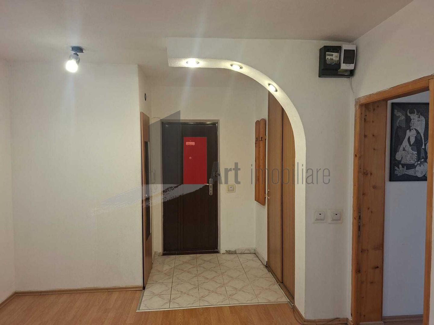 APARTAMENT  2 CAMERE MOSILOR - Poză 2