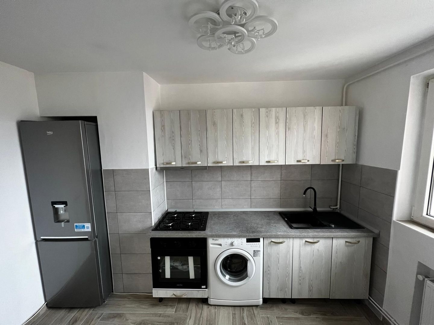 Apartament 3 camere, parcare, aer condiționat, pet friendly - Gemenii - Poză 10
