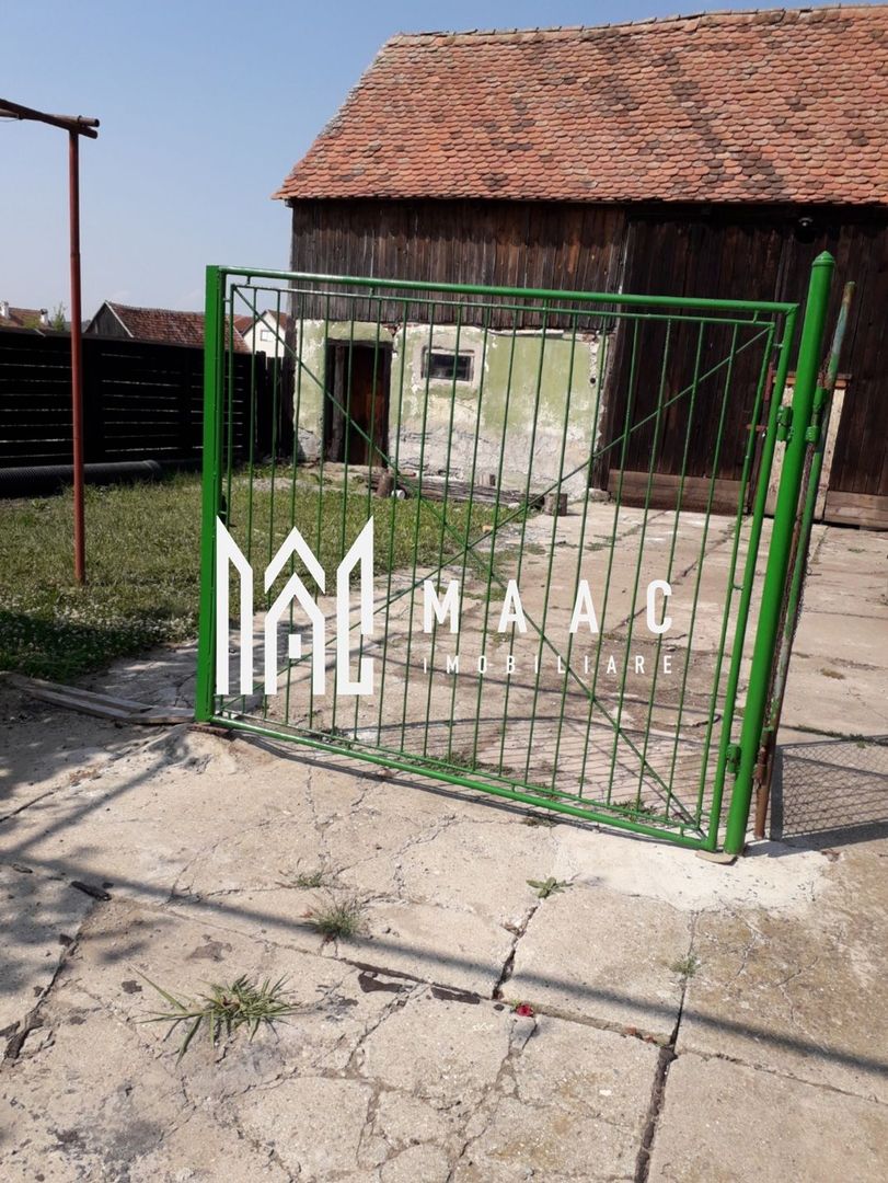 Casă cu teren generos | 18 km de Sibiu | 2400 mp teren | Anexe& Construcție noua - Poză 11