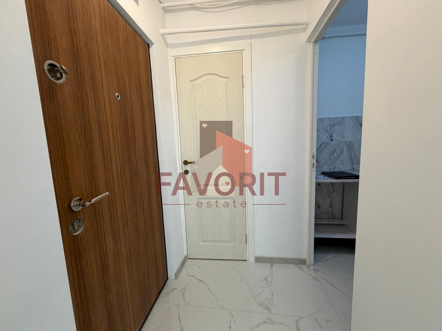 2 camere | centrala proprie | renovat complet | zona excelenta | - Poză 6