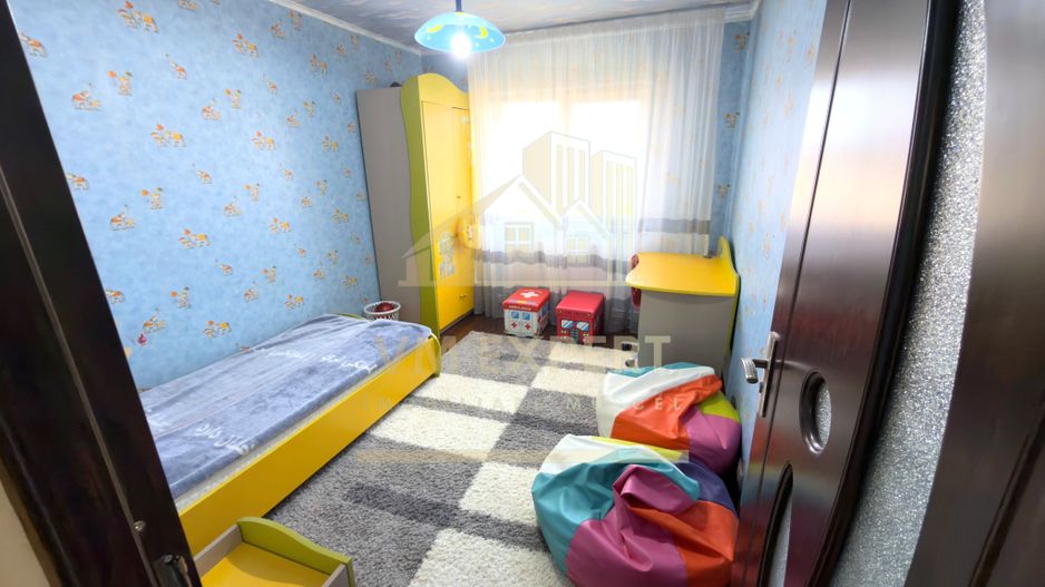 APARTAMENT 3 CAMERE DECOMANDAT ETAJ 4 GRUI CAMPULUNG - Poză 3