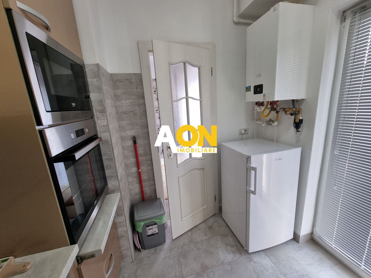 Garsoniera in bloc nou, etaj 2, mobilata, utilata - Poză 5