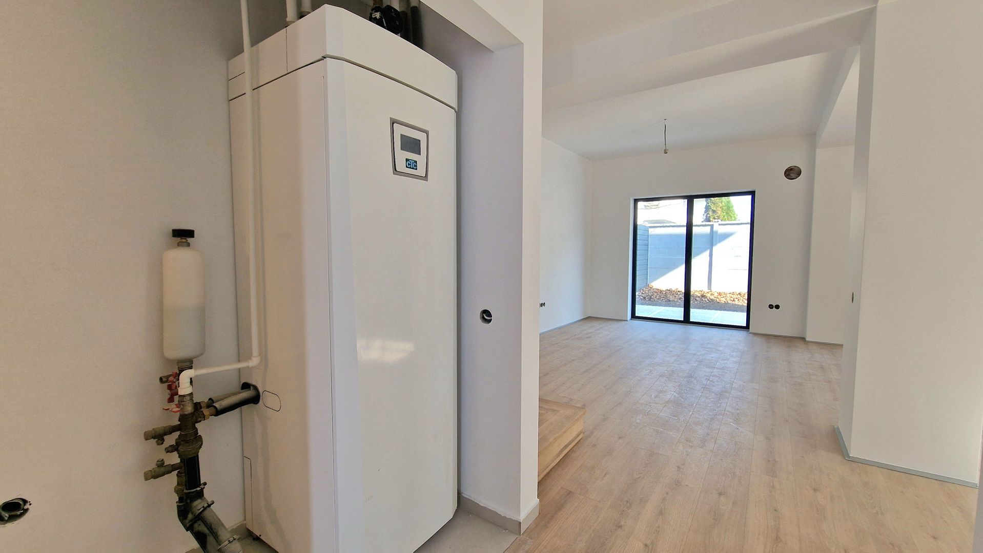 VILA INDIVIDUALA | 4 CAMERE| OTOPENI | PRET PROMOTIONAL - Poză 14