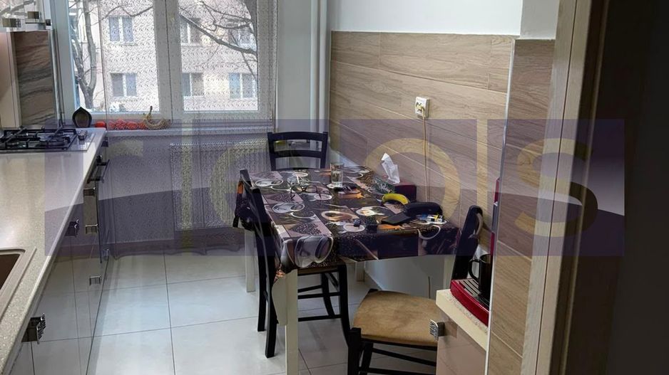 VANZARE 2 CAMERE DECOMANDAT  VITAN - Poză 5