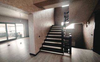 Casa 5 camere 325 mp con.-teren 600-garaj-Zona OK Shopping Center - Poză 8