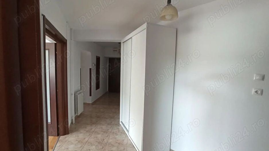 BRASADAS închiriază – Apartament 3 camere, Bd. Unirii - Poză 4