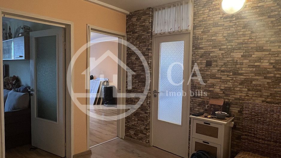 Apartament cu 4 camere de vanzare in Rogerius Oradea - Poză 4