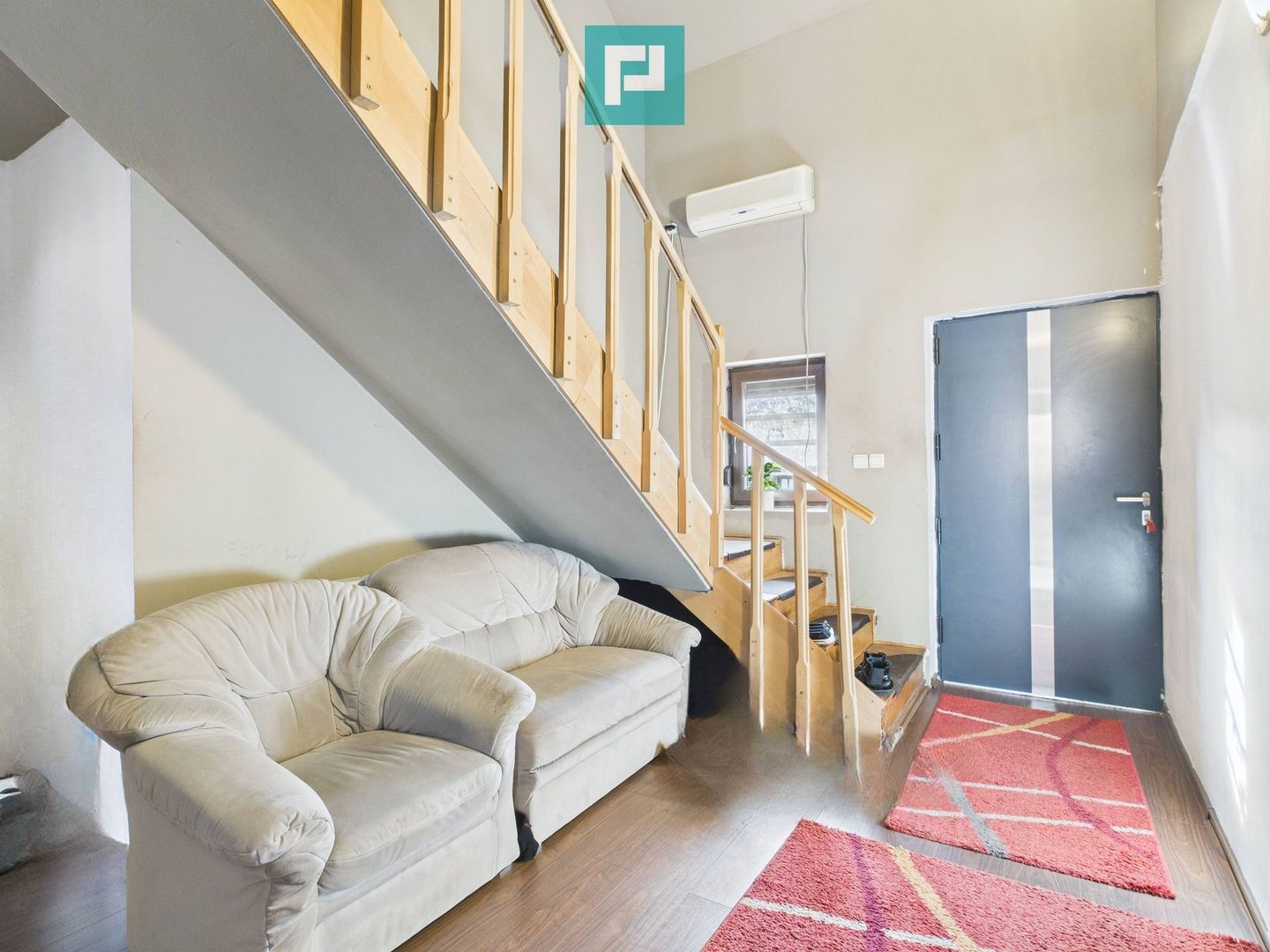 Două locuințe individuale pe 512 mp –  in GIROC - Poză 12