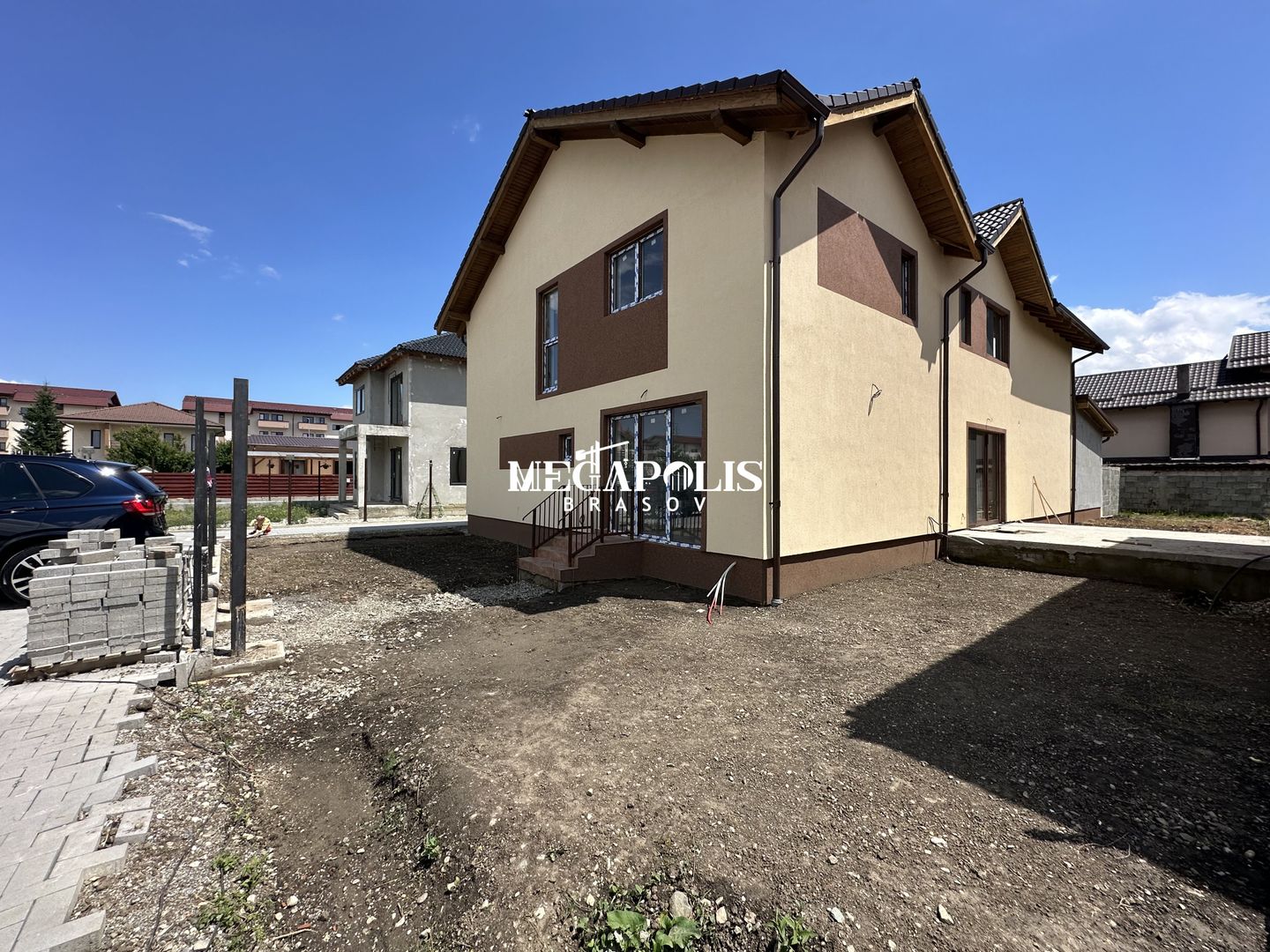 Intrarea in Sanpetru/Predare la Cheie/Credit - Poză 2