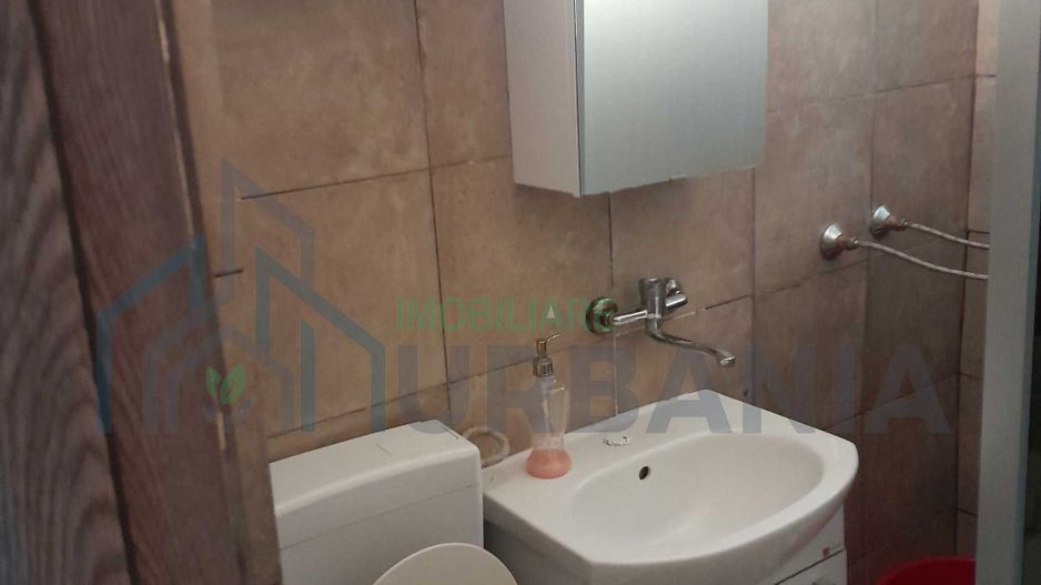 Apartament 2 camere semidecomandat în Tătărași, etaj 1, două balcoane, lângă parcul mare - Poză 5