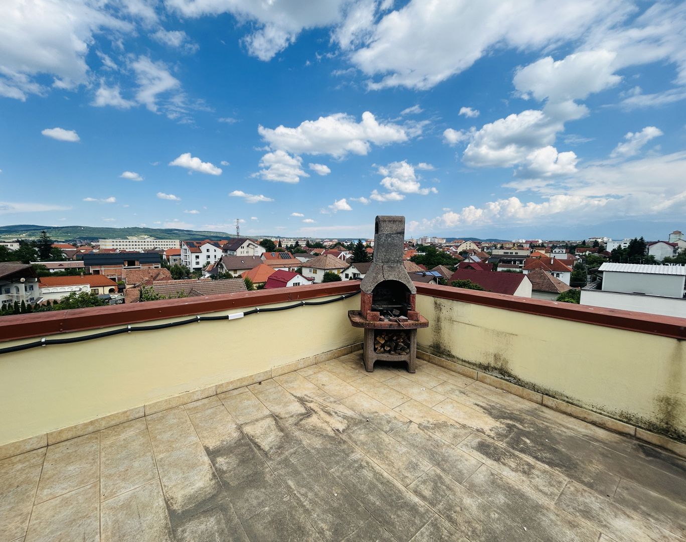 Penthouse de inchiriat, zona buna, terasa mare, mobilat si utilat - Poză 7