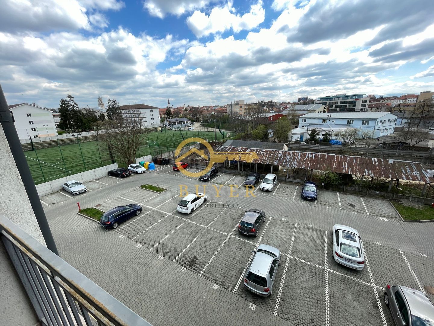 Apartament cu o camera mobilat si utilat- Balcon mare, lift - Poză 8