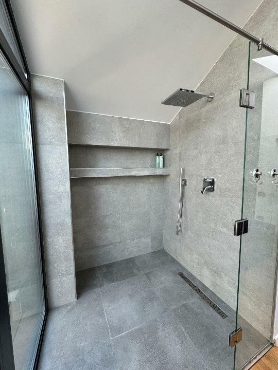 Superb duplex cu 4 camere şi terase mari - Poză 15