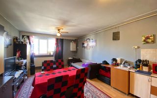 Apartament cu o camera, la etaj intermediar, zona Palatului Justitiei - Poză 2