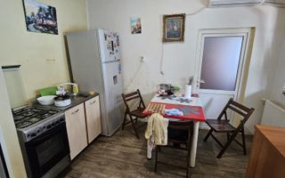 Casa/Vila sector 4 - Poză 8