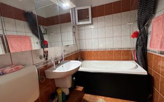 Tomis Nord - Apartament decomandat cu 2 camere, mobilat și utilat. - Poză 13