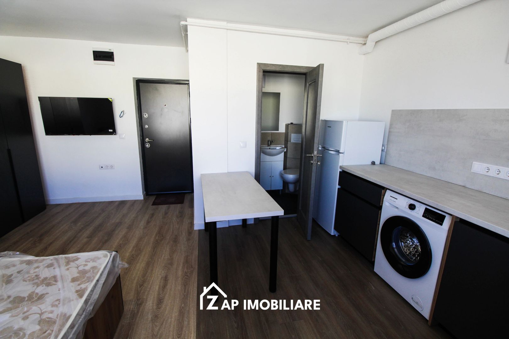 Spatiu de Birouri 100 mp - Renovat - Poză 12