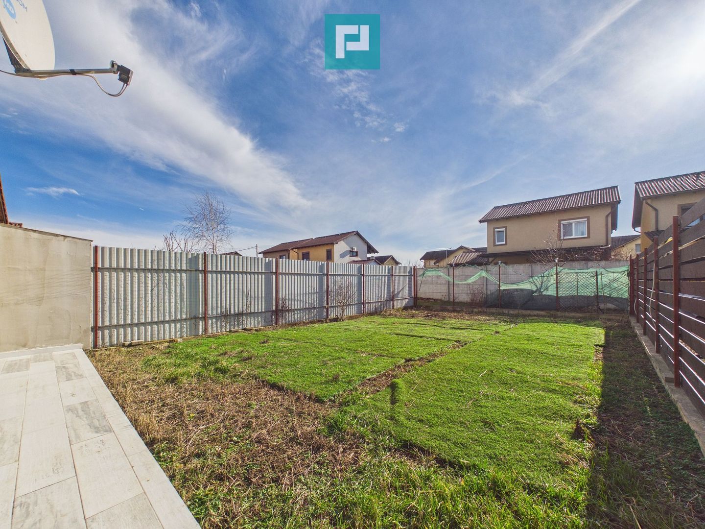 Casă înșiruită în Via Carmina- Vladmirescu - Poză 6