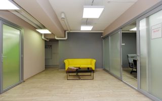 Chirie, oficiu 157 mp, strada București, Centru - Poză 7