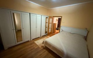 Apartament în vila Rond Alba Iulia/Decebal - Poză 1