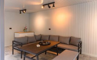 AP. 2 CAMERE MOSILOR, NOU, BUCATARIE DESCHISA, CURTE, METROU 5 MINUTE - Poză 8