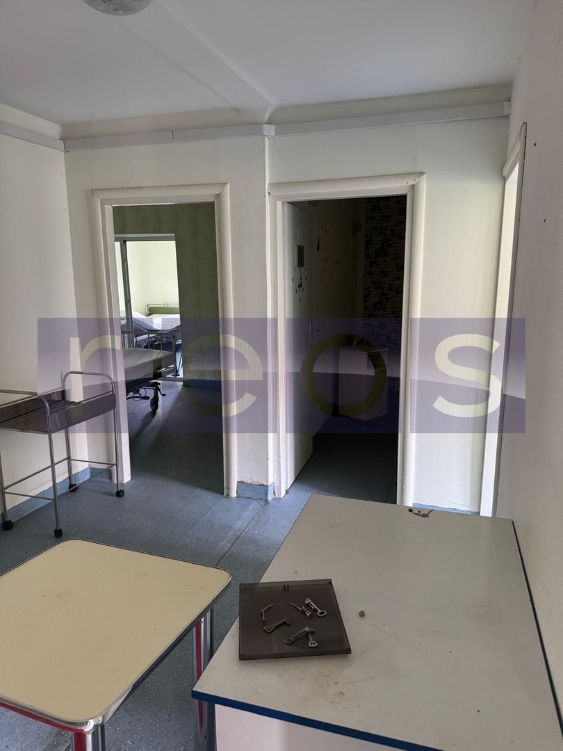 DE VÂNZARE VILĂ | OPORTUNITATE DE INVESTIȚIE | PRETABILĂ CENTRU BĂTRÂNI - Poză 24