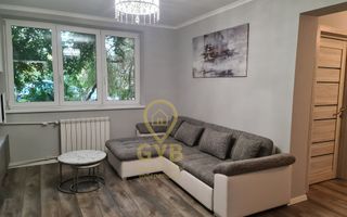Apartament cu 3 camere renovat recent - Poză 3