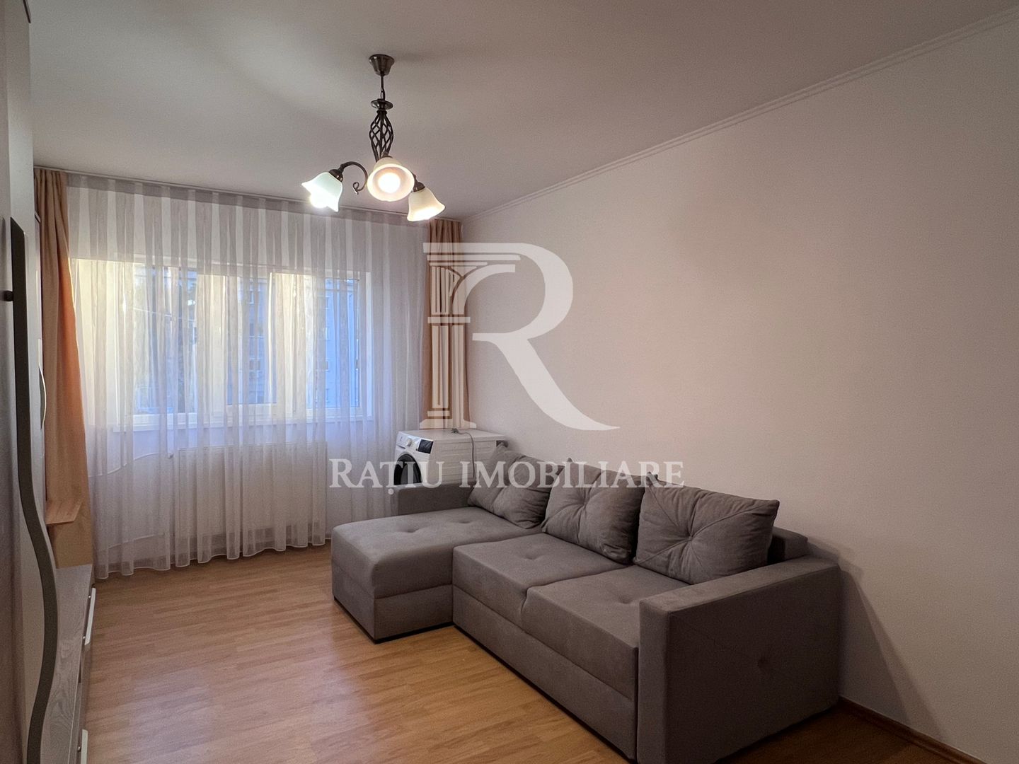 Apartament cu 3 camere | Etaj 2| Parcare Supraterana |Nufarul | Oradea - Poză 3