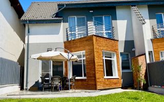 Casa PET FRIENDLY, tip duplex, Sanpetru, strada - Poză 2