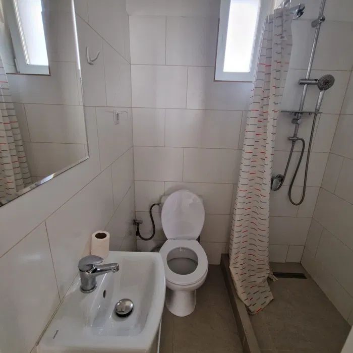 Garsonieră de închiriat | 35 mp | Zonă centrală | Aproape de facultăți - Poză 4