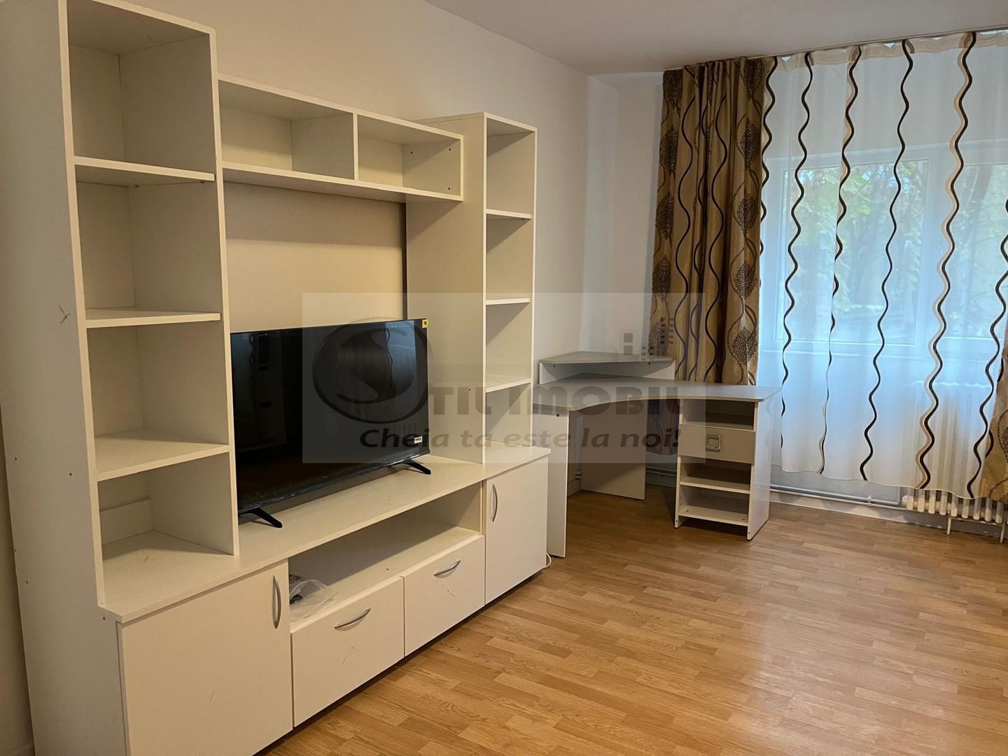 Apartament 2 camere decomandat NICOLINA - 399 EURO - Poză 1